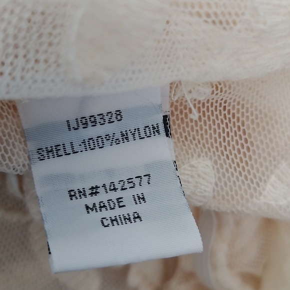 Elegant Lace Embroidered mesh Kimono - Picture 5 of 5